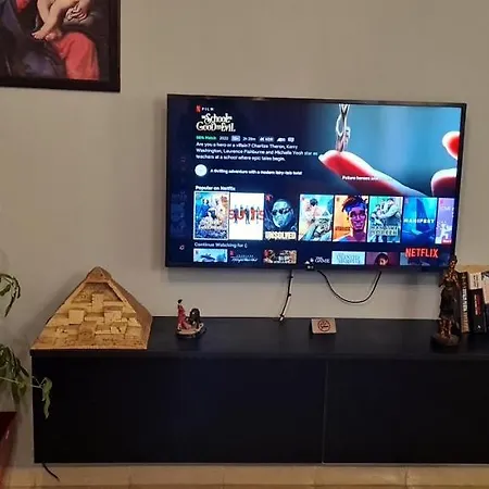 Parid Apartment